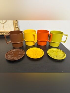 Tupperware Colorful Retro Plastic Mugs with Matching Saucers - Set of 4